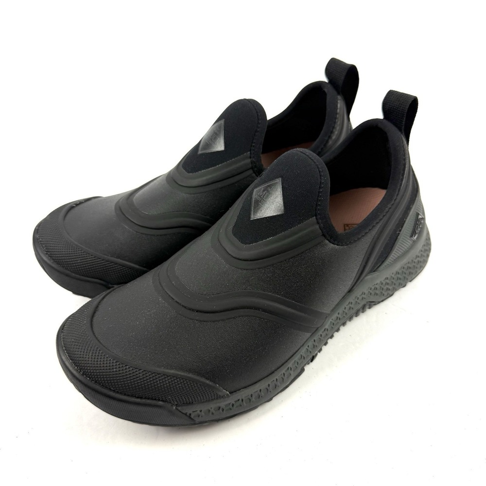Muck Boot Company Outscape Low Shoes 7 Waterproof Black Bootie Worn Once